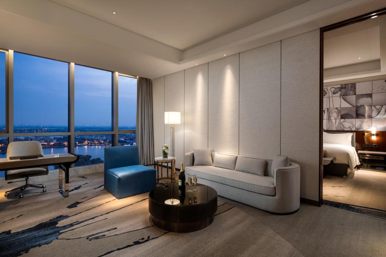 Wyndham Grand Suzhou Fenhu Xinta Exterior foto